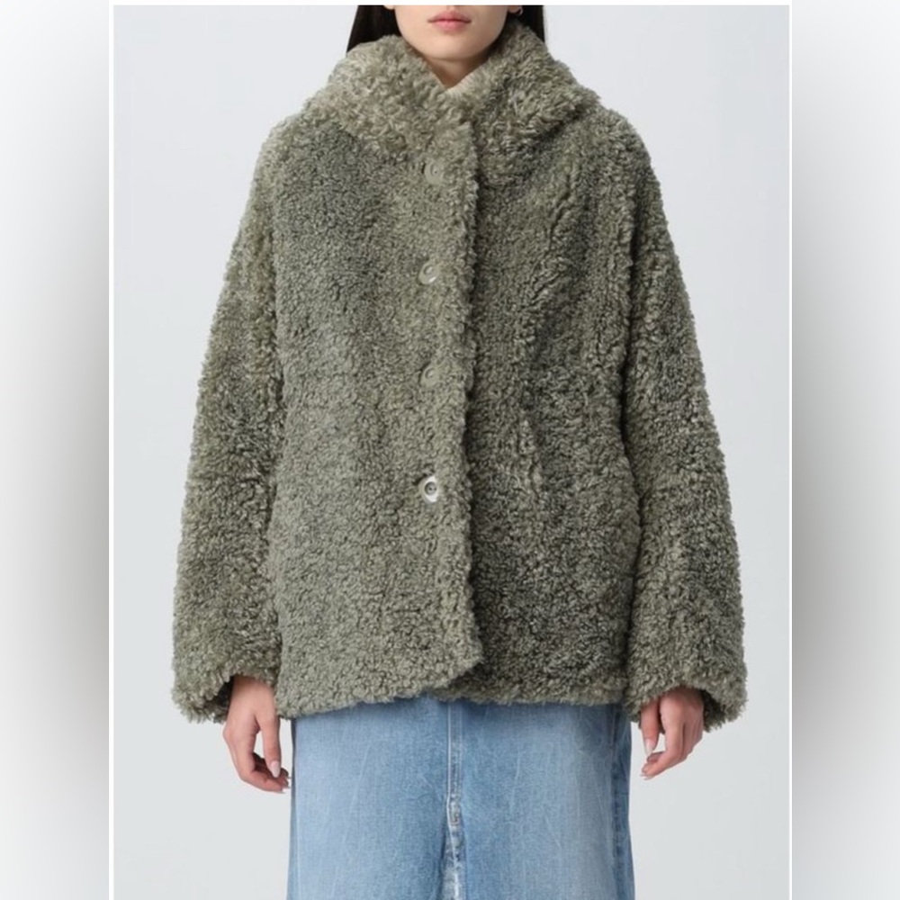 OOFwear Women's Cozy Green Faux Fur Jacket size 44 New with tags
